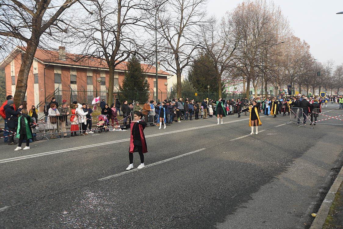 Sfilata carri Carnevale di Torino_030.jpg
